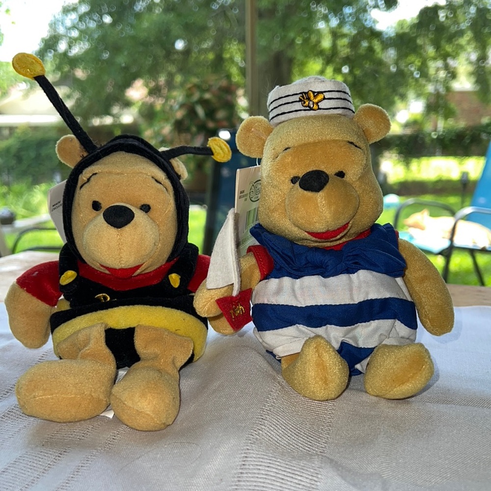 Winnie the Pooh Disney Store Mini Bean Bag Plush Toy 8" Set of 2